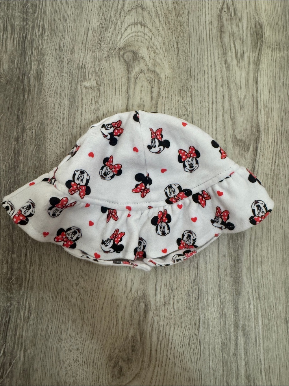 Disney Kids Minnie Mouse White Hat with Red Accents